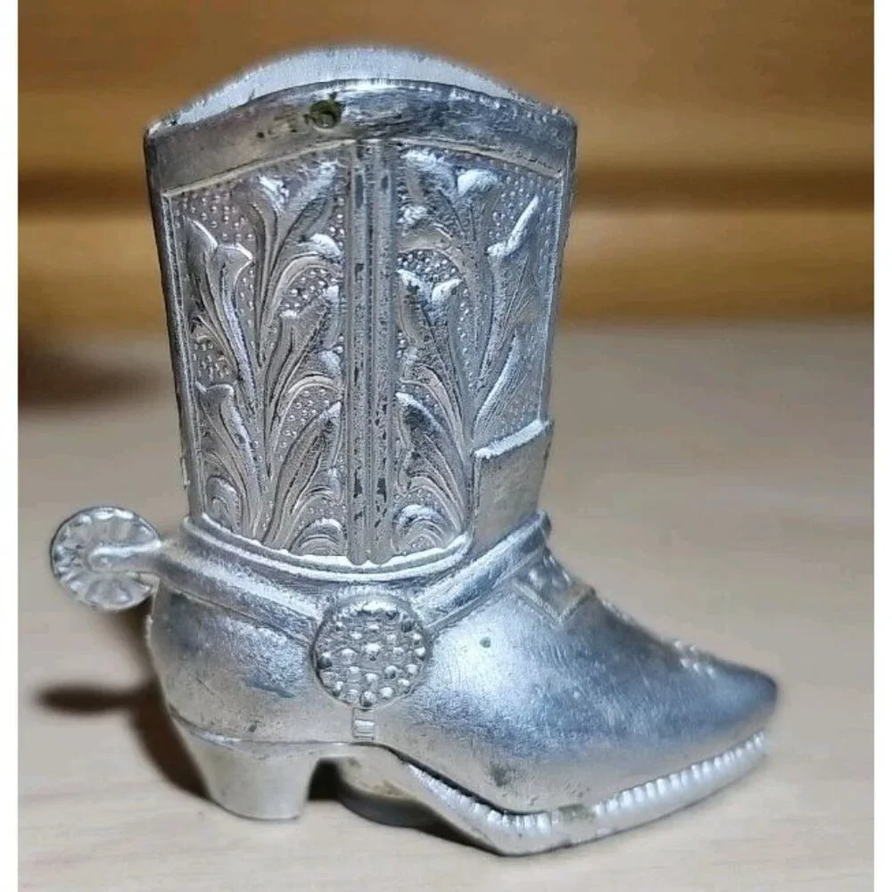 Vintage Myrtle Beach Metal Silver Cowboy Boots Salt and Pepper Shaker Made Japan